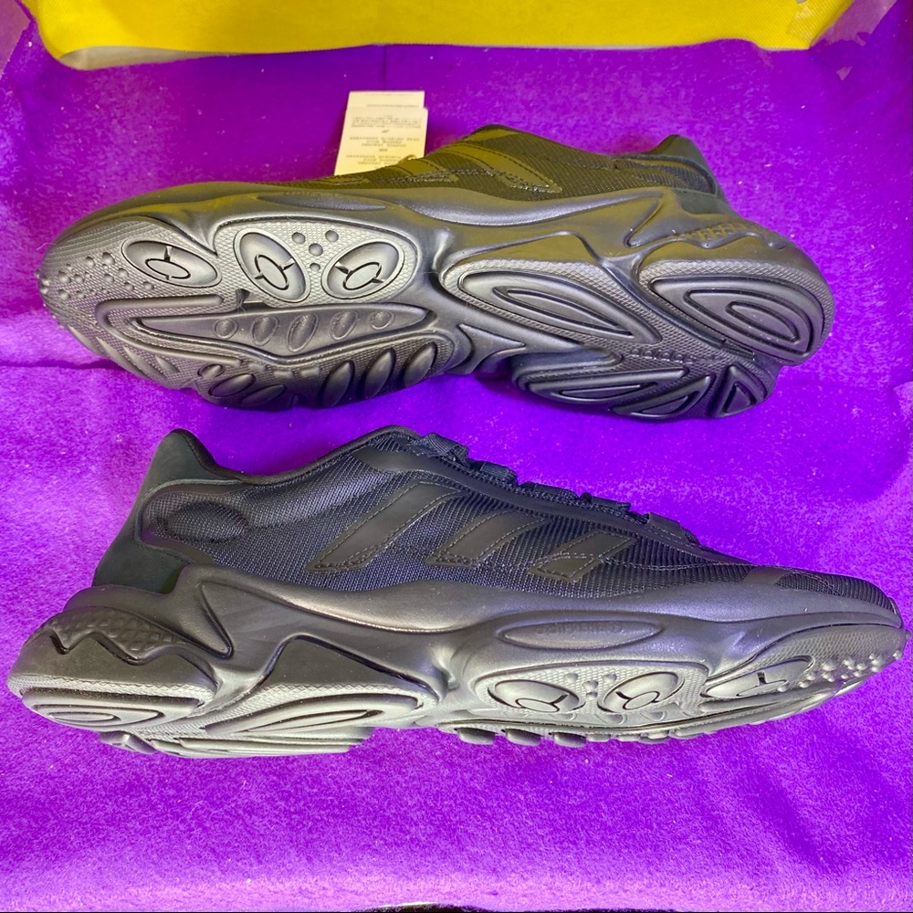 adidas Originals Ozweego Pure Triple Core Black Sz 10.5 H04216 Running Shoes New - Picture 13 of 13